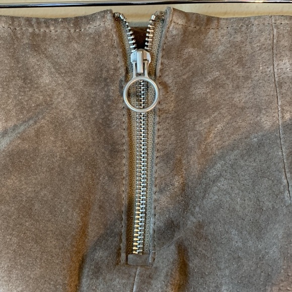 Blank NYC Womens Genuine Suede Fully Lined Pull On Mini Skirt Tan Sz 26 Festival - Picture 13 of 15